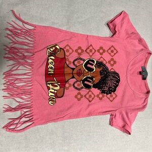 Studio Pink Queen Graphic Fringe Tee